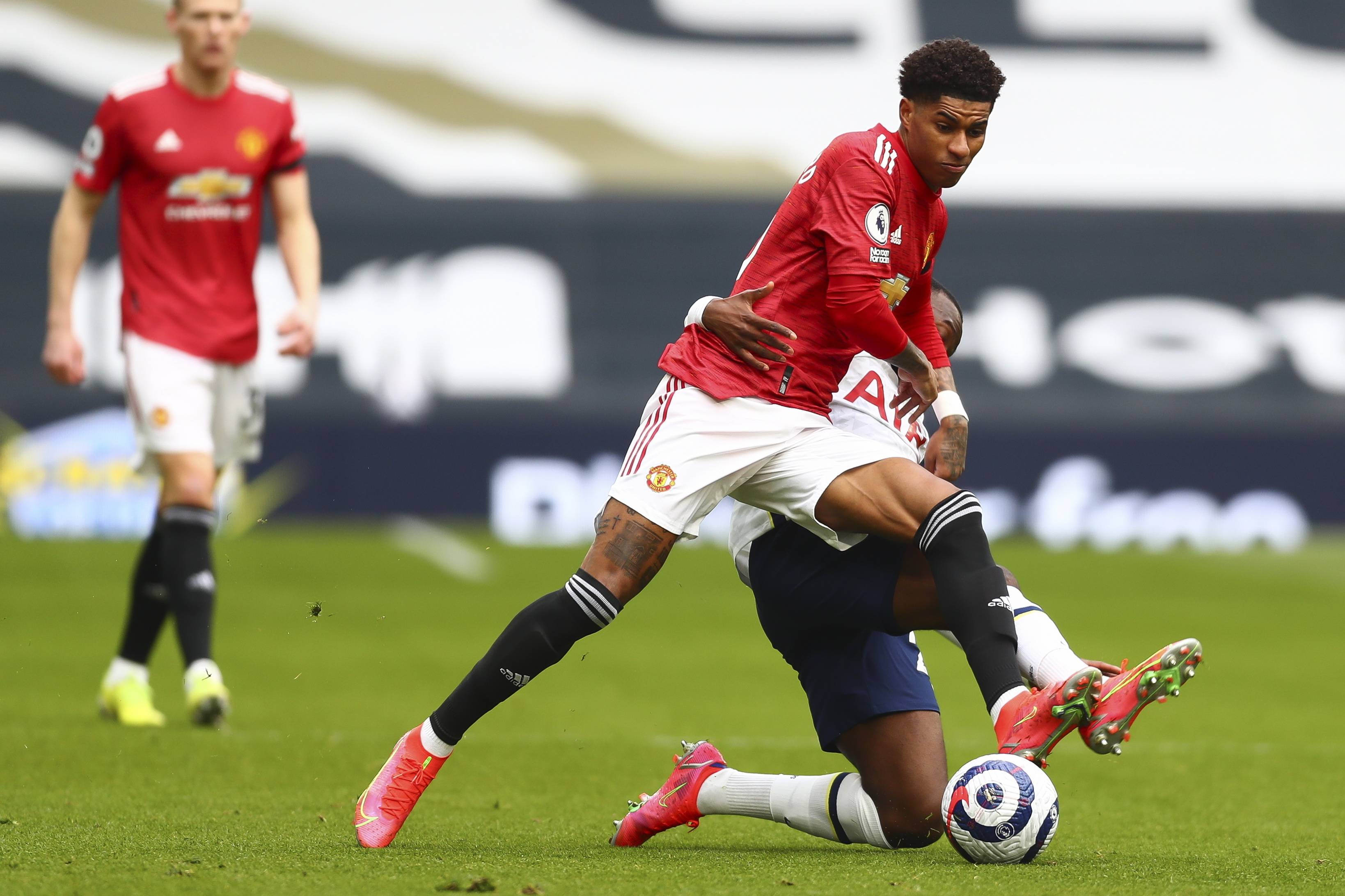 略性使用社 略性使用社